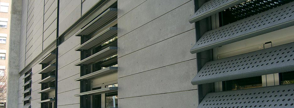 brise soleil panneux façade