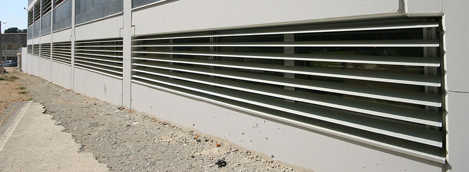 fabrication sur mesure de brise soleil lames fixes